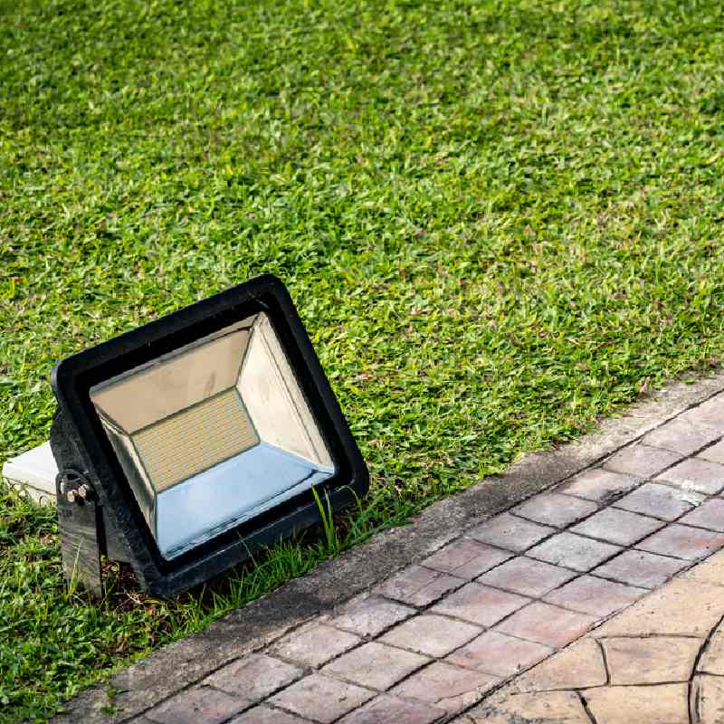 Φωτισμός κήπου | 10 προτάσεις για τέλεια ατμόσφαιρα!