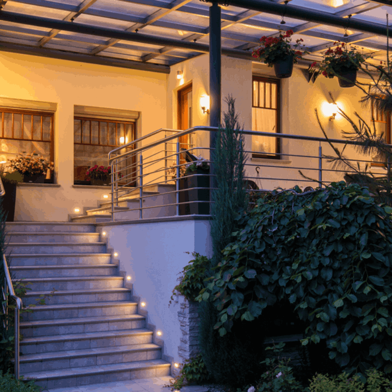 Πώς να επιλέξω φωτιστικά εξωτερικού χώρου;