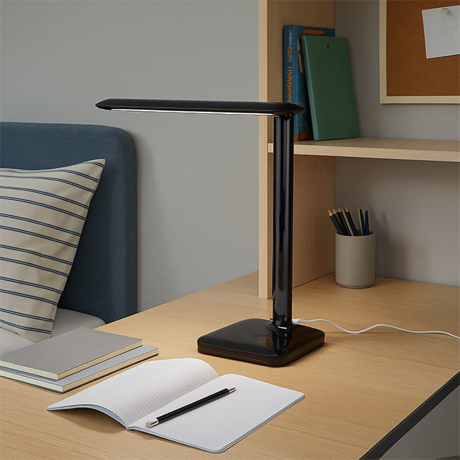 Futur2 φωτιστικό γραφείου μαύρο