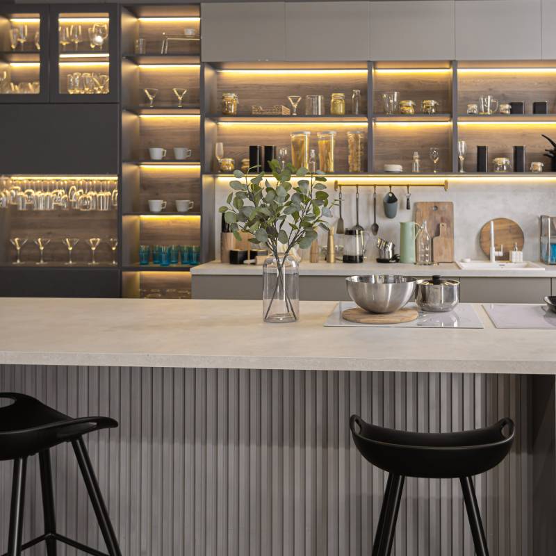 Φωτισμός για ντουλάπια κουζίνας | Χρήσιμες συμβουλές