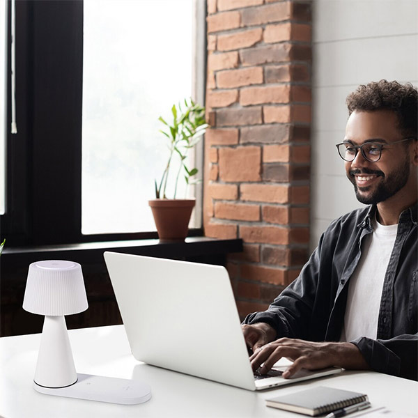 Επαναφορτιζόμενα Φωτιστικά